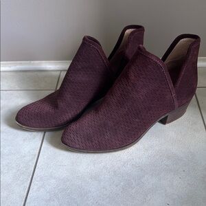 Lucky Brand Baley Women's Burgundy Ankle Boots—Size 9M